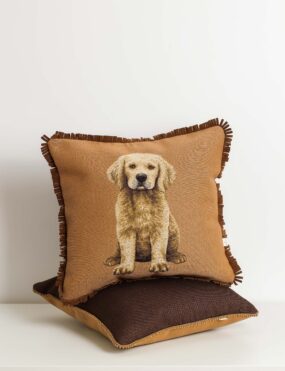 interjero detale, suo,auksinis retriveris terjeras , stilinga interjero detale, dovanos ideja, ranku darbo preke, lietuviska preke