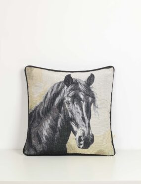 interjero detale,gyvunai, zirgas , stilinga interjero detale, dovanos ideja, ranku darbo preke, lietuviska preke