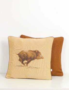 Dekoratyvinė pagalvė „Miško bėgūnas“